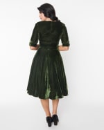 Unique vintage green velvet dress discount